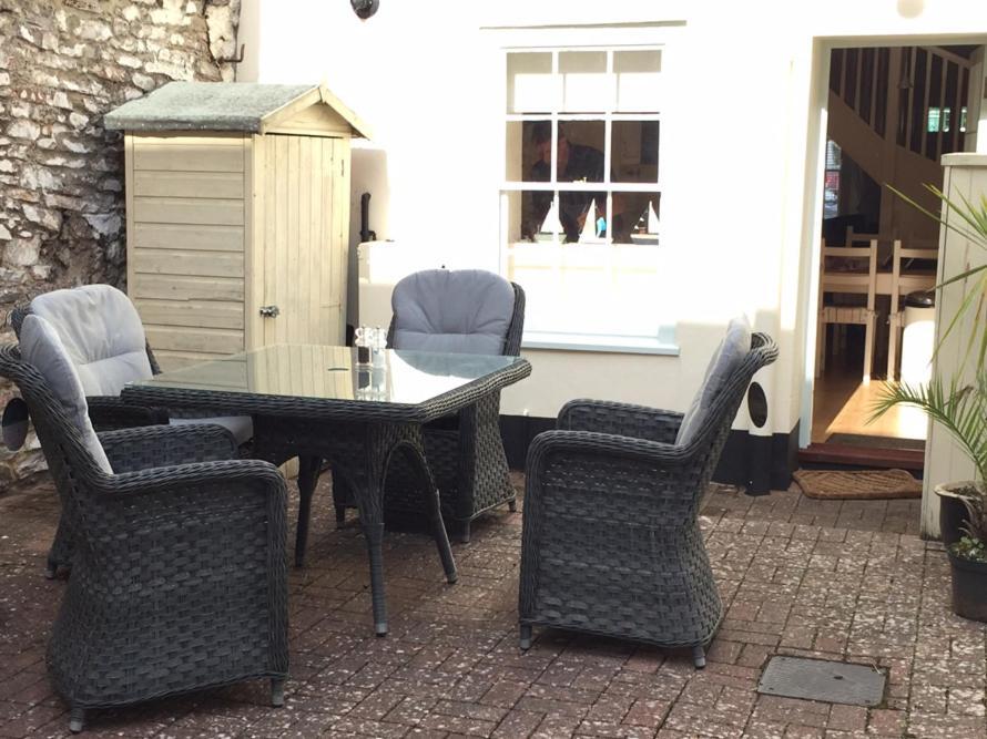 7 Charles Street Villa Dartmouth Buitenkant foto
